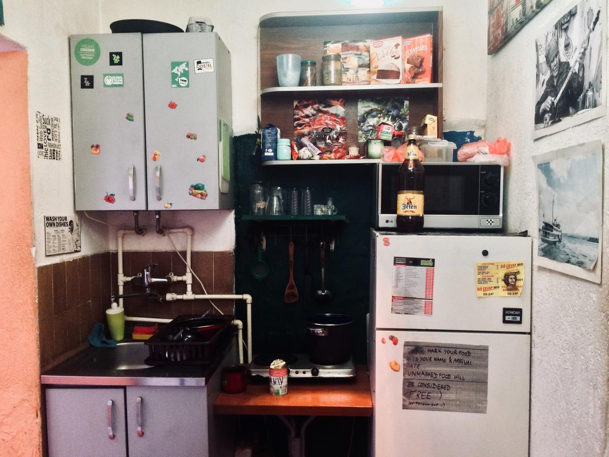 Green Studio Hostel Belgrade Extérieur photo